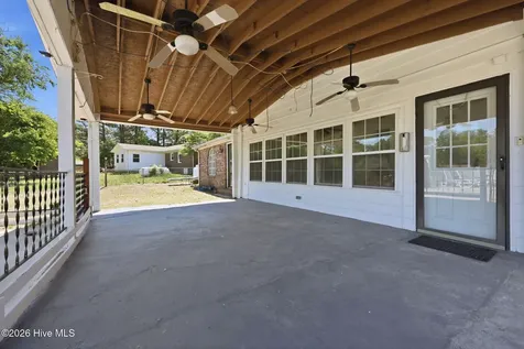 122 Forest Drive Aberdeen NC 28315