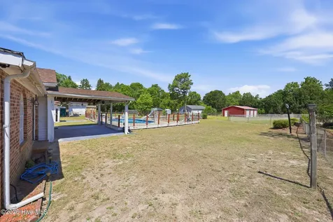 122 Forest Drive Aberdeen NC 28315