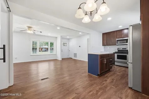 122 Forest Drive Aberdeen NC 28315