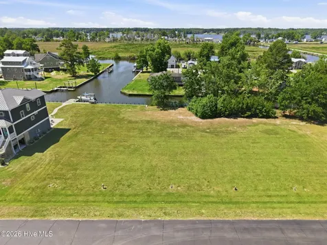 106 Whichard Lane Chocowinity NC 27817