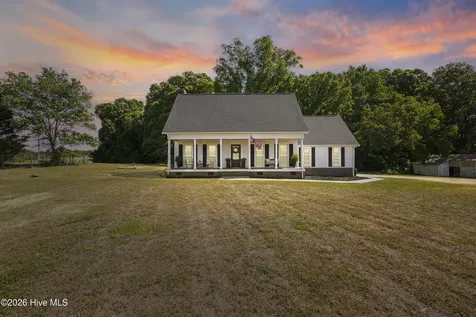 2310 Lakewood Falls Road Goldston NC 27252