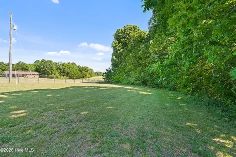 2310 Lakewood Falls Road Goldston NC 27252