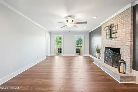 2310 Lakewood Falls Road Goldston NC 27252