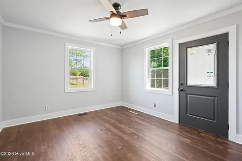 2310 Lakewood Falls Road Goldston NC 27252