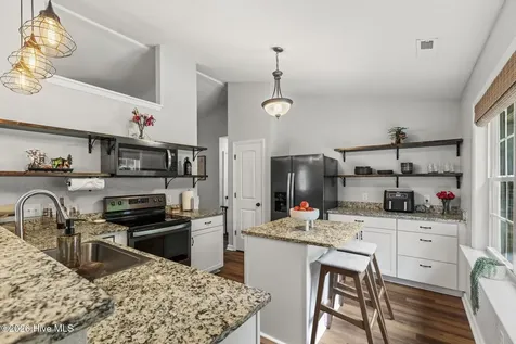 137 Briar Hollow Drive Jacksonville NC 28540