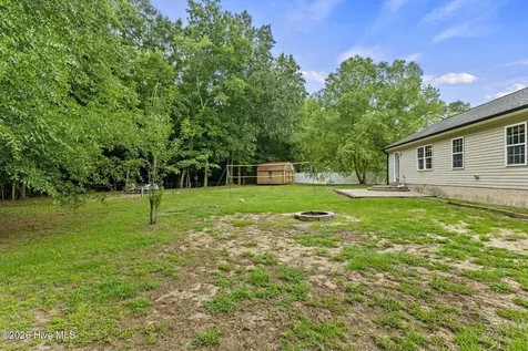 137 Briar Hollow Drive Jacksonville NC 28540