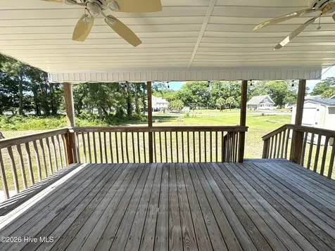 2000 Harbor Drive SW Ocean Isle Beach NC 28469