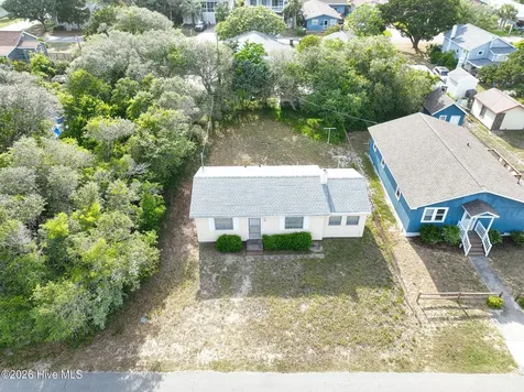 130 S Fourth Avenue Kure Beach NC 28449