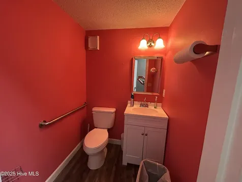 8752 Reed Drive Emerald Isle NC 28594