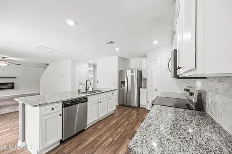 372 Poppleton Drive Hampstead NC 28443