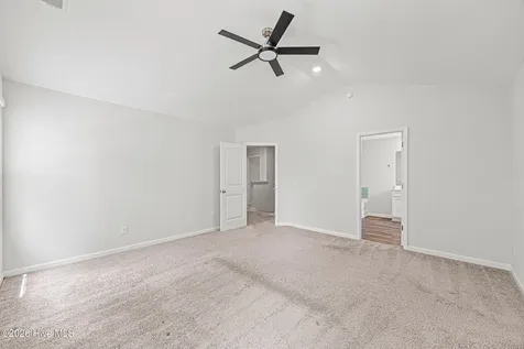 372 Poppleton Drive Hampstead NC 28443