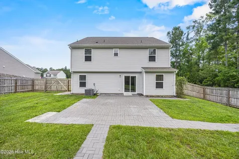 372 Poppleton Drive Hampstead NC 28443