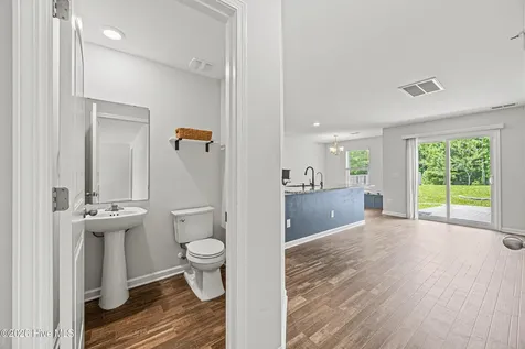 372 Poppleton Drive Hampstead NC 28443