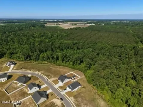 821 Fairway Road Ayden NC 28513