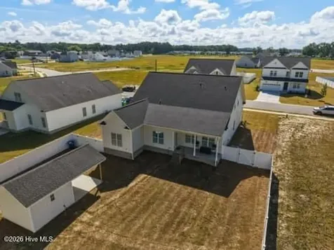 821 Fairway Road Ayden NC 28513