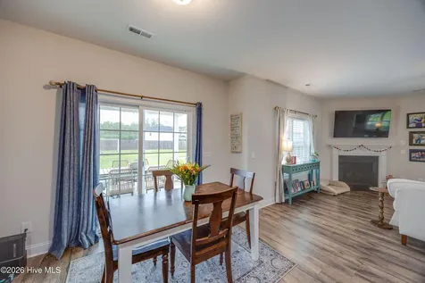 148 W Broughton Lane Rocky Point NC 28457