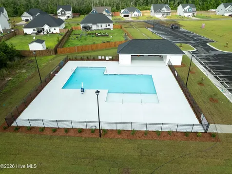 148 W Broughton Lane Rocky Point NC 28457