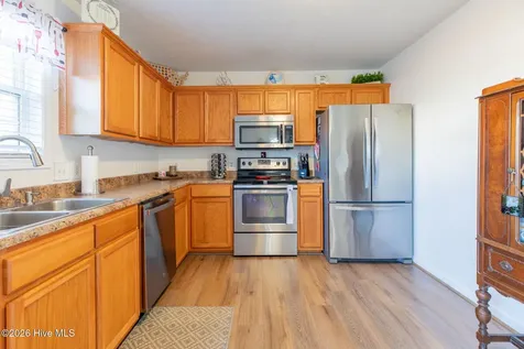302 Providence Drive Jacksonville NC 28546