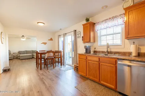 302 Providence Drive Jacksonville NC 28546