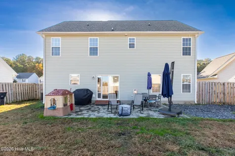 302 Providence Drive Jacksonville NC 28546