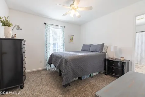 302 Providence Drive Jacksonville NC 28546