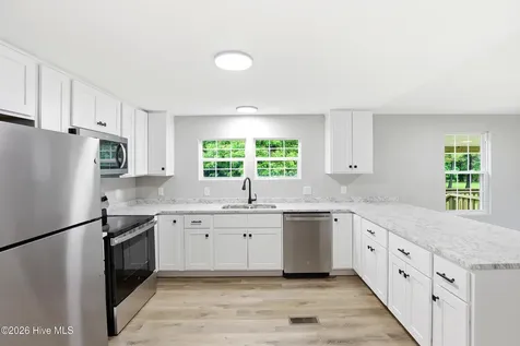 101 Hayduke Lane Rocky Point NC 28457