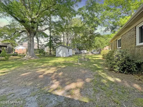 1820 Providence Road Elizabeth City NC 27909