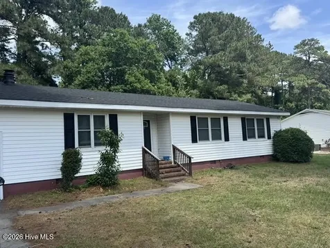 2291 Trinity Club Drive Kinston NC 28504