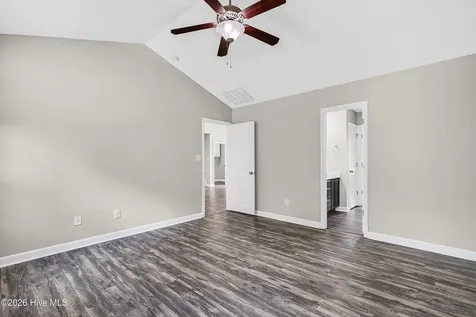 317 Reid Court N Jacksonville NC 28540