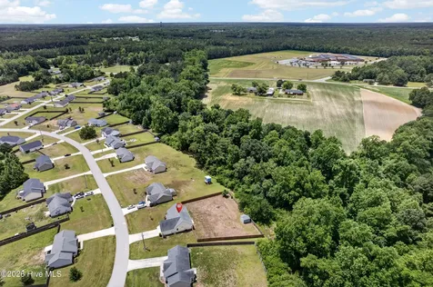 317 Reid Court N Jacksonville NC 28540