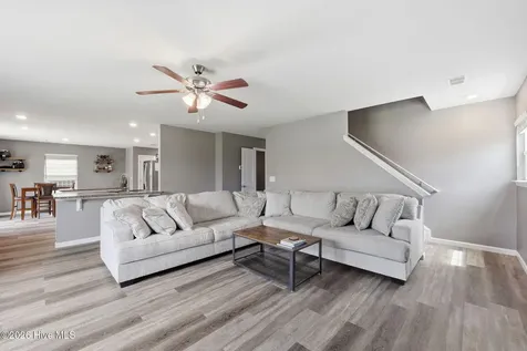 321 Ginger Drive New Bern NC 28560