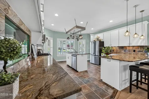 265 Yacht Club Drive Newport NC 28570