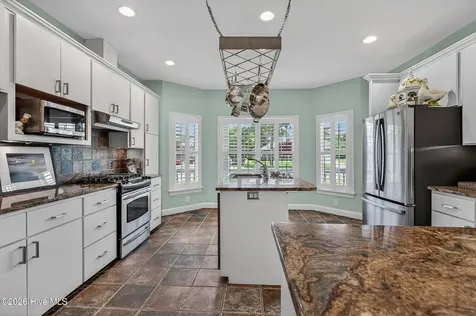 265 Yacht Club Drive Newport NC 28570