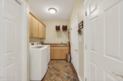 265 Yacht Club Drive Newport NC 28570