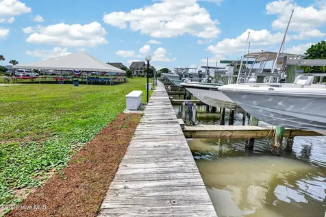 265 Yacht Club Drive Newport NC 28570