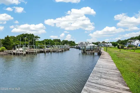 265 Yacht Club Drive Newport NC 28570