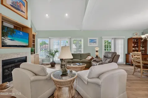 265 Yacht Club Drive Newport NC 28570