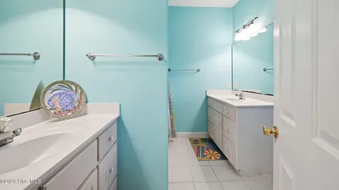 1103 Timber Trail Emerald Isle NC 28594