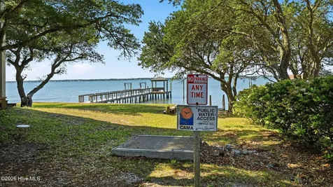 1103 Timber Trail Emerald Isle NC 28594