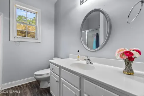 255 W Hedgelawn Way Southern Pines NC 28387