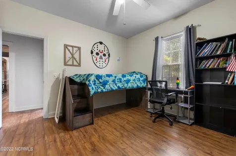 255 W Hedgelawn Way Southern Pines NC 28387