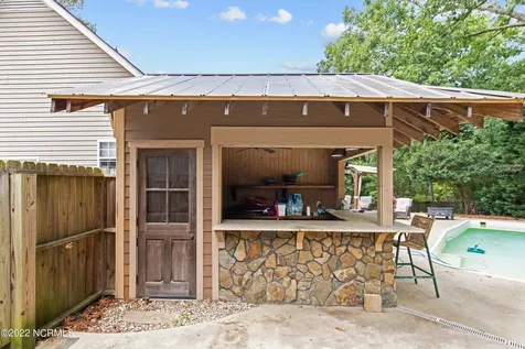 255 W Hedgelawn Way Southern Pines NC 28387