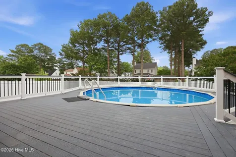 604 Stillwater Drive Winterville NC 28590