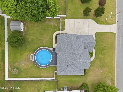 604 Stillwater Drive Winterville NC 28590