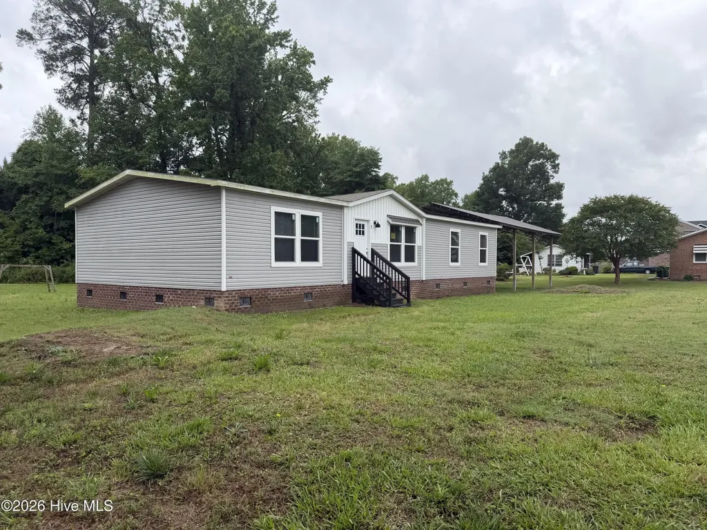 2693 Prison Camp Road Williamston NC 27892