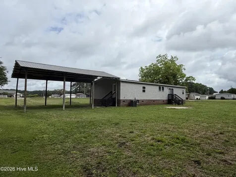 2693 Prison Camp Road Williamston NC 27892