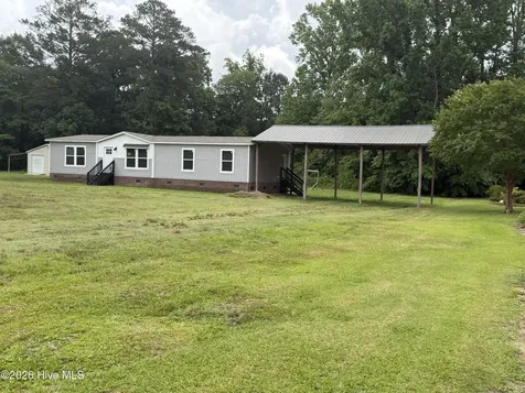 2693 Prison Camp Road Williamston NC 27892