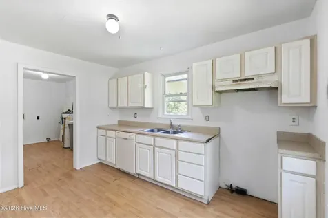 122 Glendale Drive Wilmington NC 28401