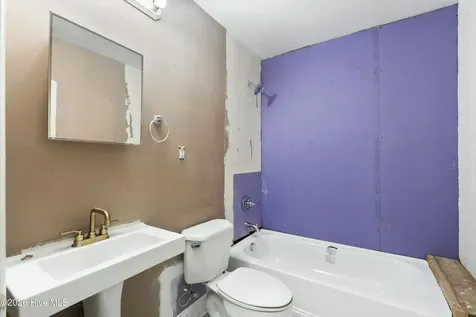122 Glendale Drive Wilmington NC 28401