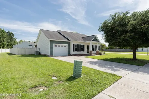 206 Low Country Lane Swansboro NC 28584